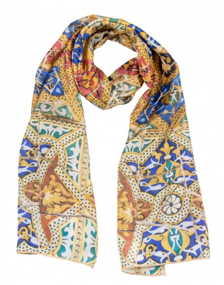 Silk scarf - Gaudi Pedrera